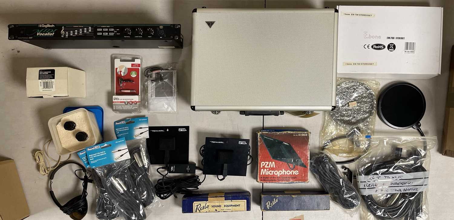 Lot 23 - MICROPHONES AND MICROPHONE ACCESSORIES.