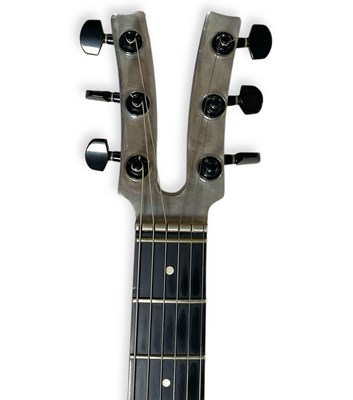 Lot 40 - KRAMER 250G ALUMINIUM HEADSTOCK ELECTRIC GUITAR - BLACK.