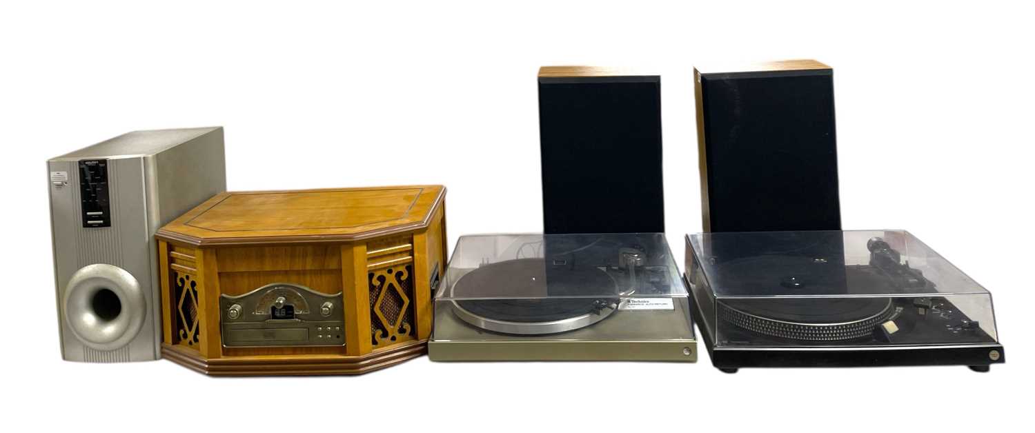 Lot 30 - HIFI EQUIPMENT INC TECHNICS TURNTABLES.