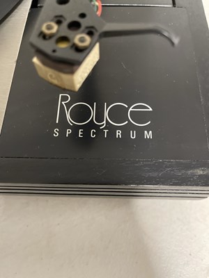Lot 31 - ROYCE SPECTRUM TURNTABLE.