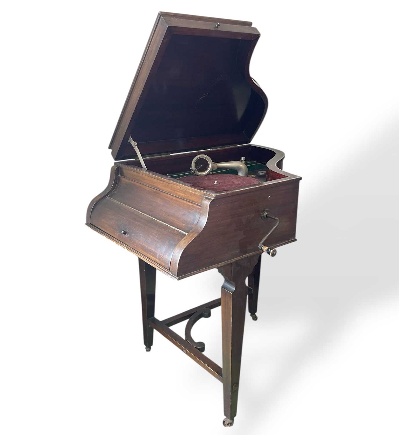 Phonograph Reading Rocks Lot 33 - ANTIQUE PHONOGRAPH WITH ROCK N ROLL 78RPM