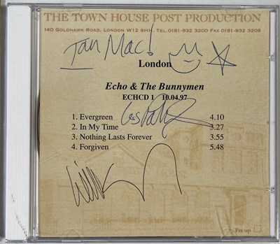 Lot 270 - ECHO AND THE BUNNYMEN - SIGNED LP AND CD.