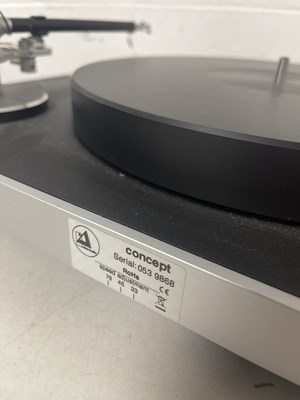 Lot 35 - CLEAR AUDIO CONCEPT TURNTABLE - SILVER.