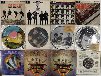 Lot 854 - THE BEATLES - 7"/ EP PACK