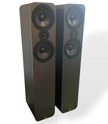 Lot 38 - Q ACOUSTICS 3050 FLOORSTANDING SPEAKERS - MATTE GRAPHITE.