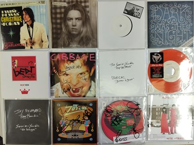 Lot 1120 - INDIE / ROCK - 2000s ONWARDS - 7" COLLECTION (WITH RARITIES)