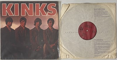 Lot 19 - THE KINKS - LP PACK