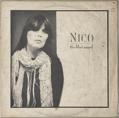 Lot 20 - THE VELVET UNDERGROUND & NICO - LP PACK