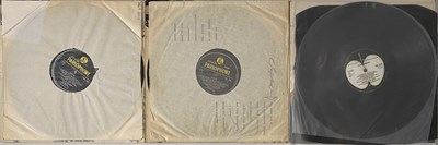 Lot 22 - THE BEATLES - LP PACK