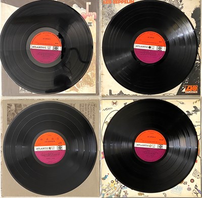 Lot 30 - LED ZEPPELIN - LP PACK