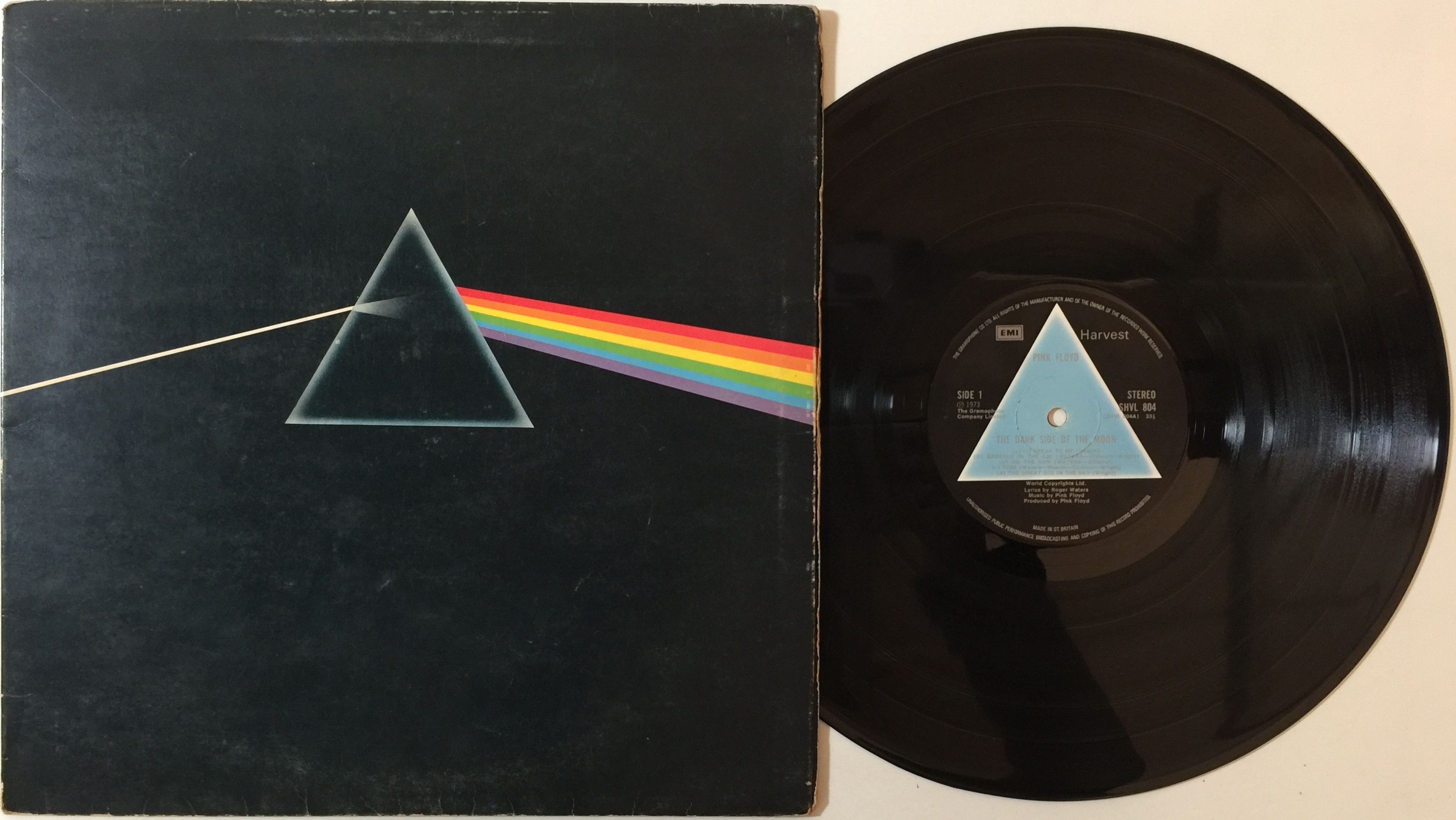 Lot 1145 - PINK FLOYD - LPs (INC SOLID BLUE TRIANGLE