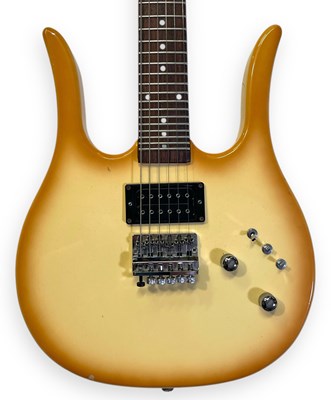 Lot 392 - THE PAUL HEMMINGS COLLECTION- THE LA'S - LEGENDARY LEE MAVERS USED HONDO DANELECTRO GUITAR.