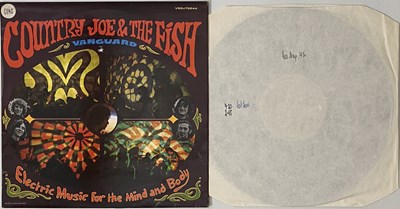 Lot 69 - COUNTRY JOE - LP PACK