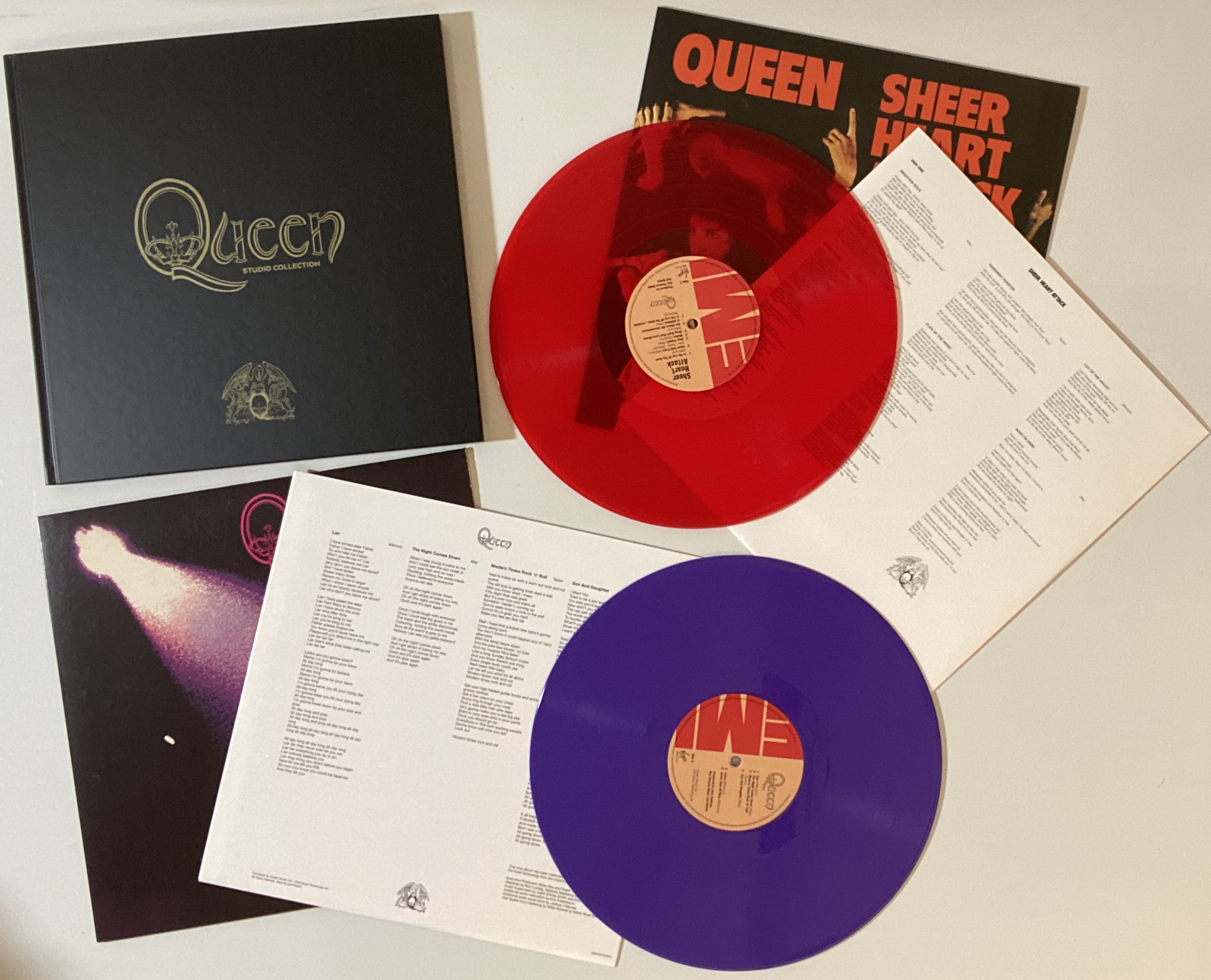 Lot 49 - QUEEN - STUDIO COLLECTION LP BOX SET (15