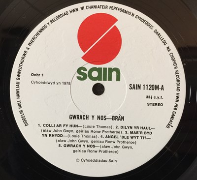 Lot 5 - BRAN - HEDFAN & GWRACH Y NOS LPs (ORIGINAL WELSH PRESSINGS - SAIN RECORDS)