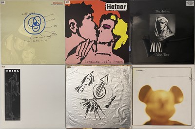Lot 130 - INDIE / ALT / PUNK - LP COLLECTION (INC PRESS RELEASES / LETTERS FROM BAND / MANAGEMENT ECT)