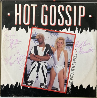 Lot 233 - ROCK AND POP SIGNED RECORDS.