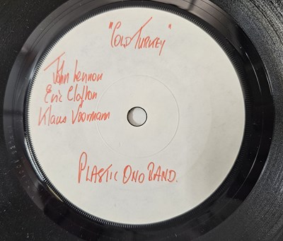 Lot 218 - THE PLASTIC ONO BAND - COLD TURKEY 7" (ORIGINAL UK WHITE LABEL TEST PRESSING - APPLES 1001)