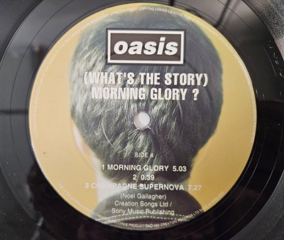 Lot 10 - OASIS - (WHAT'S THE STORY) MORNING GLORY LP (UK ORIGINAL - DAMONT - CRE LP 189)