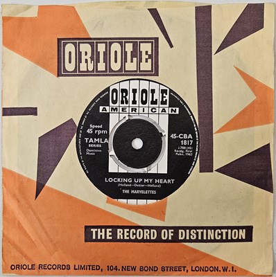 Lot 4 - THE MARVELETTES - LOCKING UP MY HEART 7" (ORIOLE AMERICAN - 45-CBA 1817 - ORIGINAL UK PRESSING)