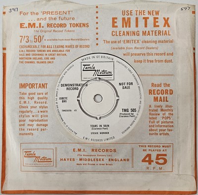 Lot 13 - STEVIE WONDER - KISS ME BABY 7" (PROMO - TMG 505)