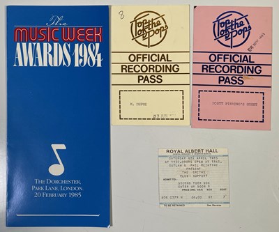 Lot 177 - THE SMITHS - MUSIC WEEK 1984 BOOKLET / TOTP RECORDING PASSES.
