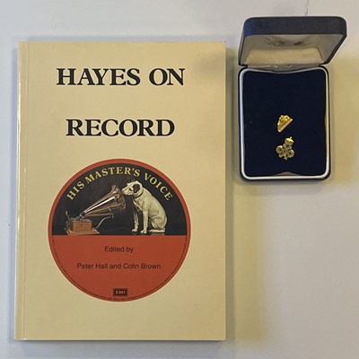 Lot 90 - MEMORABILIA FROM A LONG SERVING EMPLOYEE AT EMI, HAYES INC PRESENTATIONS AWARDS.