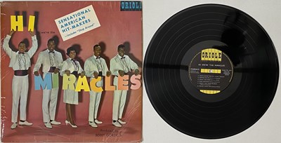 Lot 258 - THE MIRACLES - HI WE'RE THE MIRACLES LP (UK ORIGINAL - ORIOLE - PS40044)