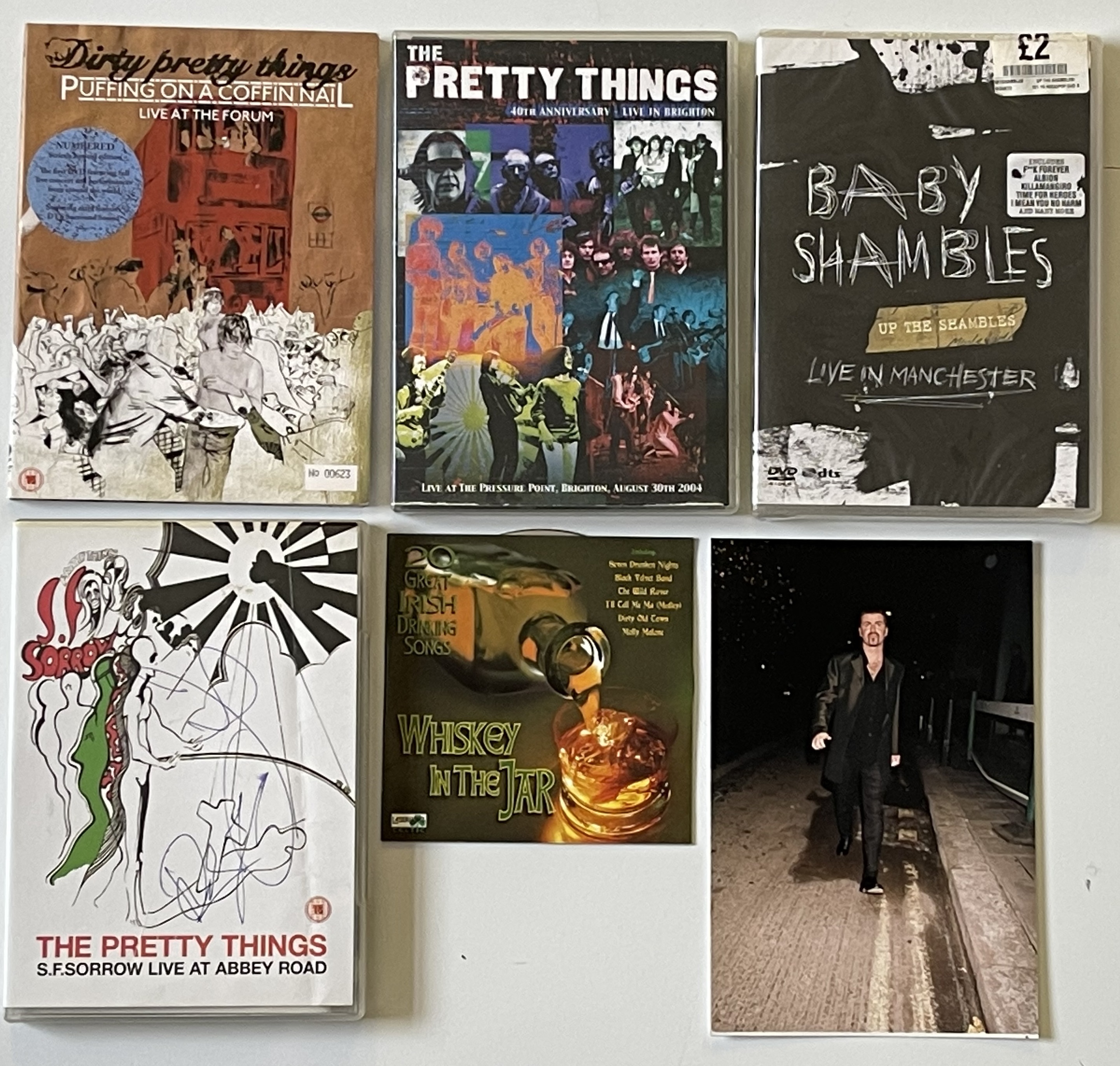 Lot 35 SIGNED MUSIC MEMORABILIA / PROMO PHOTOS ETC.