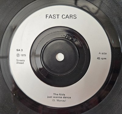 Lot 39 - FAST CARS - THE KIDS JUST WANNA DANCE 7" (UK ORIGINAL PRESSING - SA 3)