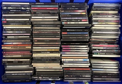 Lot 53 - POP / ROCK / MIXED - CD SINGLES / CD COLLECTION