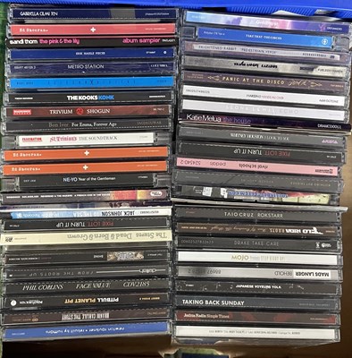 Lot 53 - POP / ROCK / MIXED - CD SINGLES / CD COLLECTION