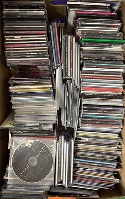 Lot 53 - POP / ROCK / MIXED - CD SINGLES / CD COLLECTION