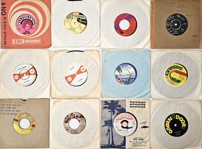 Lot 325 - REGGAE - 7" PACK