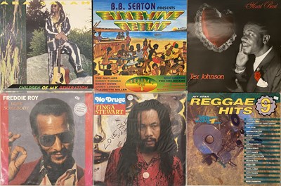 Lot 389 - REGGAE / DANCEHALL / LOVERS ROCK - LP COLLECTION