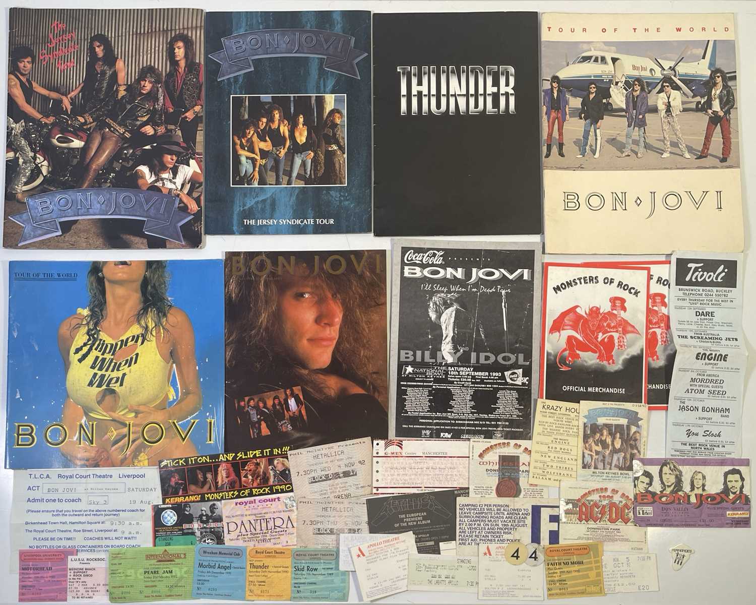 Lot 155 - HARD ROCK / METAL - CONCERT PROGRAMME AND