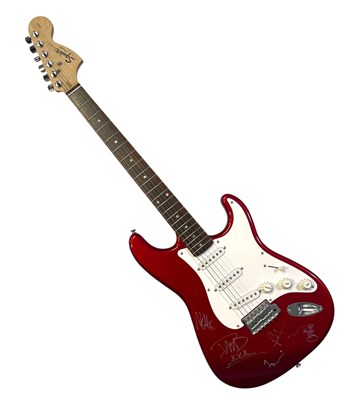 Lot 313 - FOO FIGHTERS - FULLY SIGNED GUITAR.