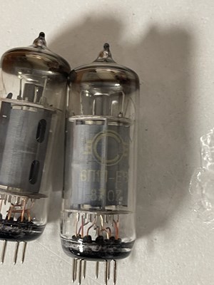 Lot 12 - PREAMPS AND VACUUM TUBES.