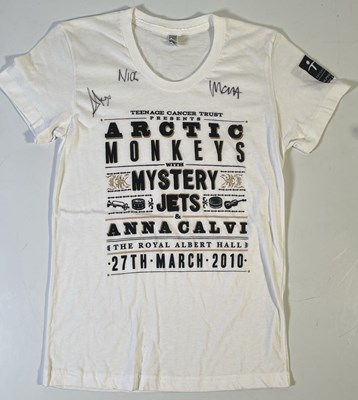 Lot 315 - ARCTIC MONKEYS - FULLY SIGNED T-SHIRT.