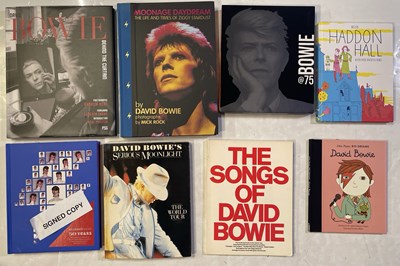 Lot 119 - DAVID BOWIE BOOK COLLECTION.