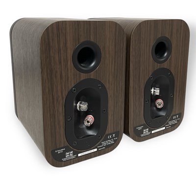 Lot 22 - Q ACOUSTICS 3010 BOOKSHELF SPEAKERS - AMERICAN WALNUT.
