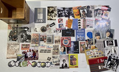Lot 442 - BEATLES AND RELATED MEMORABILIA COLLECTION