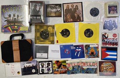 Lot 99 - MIXED MEMORABILIA COLLECTION