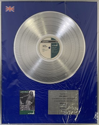 Lot 370 - HEAVENLY - SAINT ETIENNE - SO TOUGH PRESENTATION AWARD.