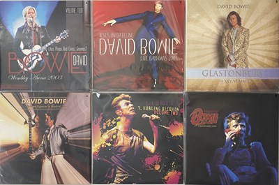 Lot 771 - DAVID BOWIE - PRIVATE/ MODERN ISSUE COLOURED LP
