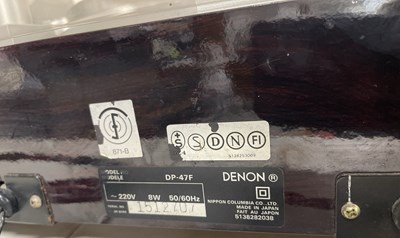 Lot 29 - DENON DP-47F DIRECT DRIVE TURNTABLE