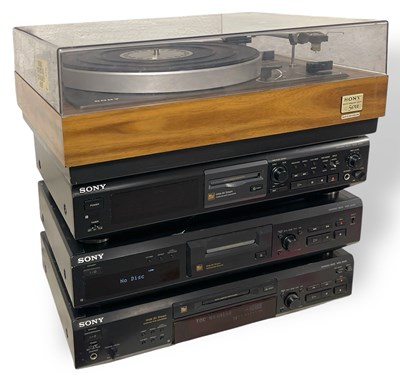 Lot 38 - SONY MINI-DISC PLAYERS AND TURNTABLE