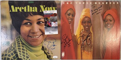 Lot 336 - ARETHA FRANKLIN / THREE DEGREES.