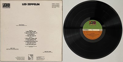 Lot 8 - LED ZEPPELIN - S/T LP (MISPRINT SLEEVE - ATLANTIC - K40031)