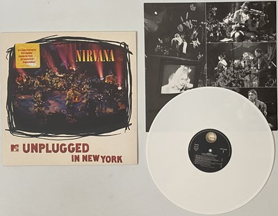 Lot 94 - NIRVANA - MTV UNPLUGGED IN NEW YORK LP (WHITE VINYL - GEF-24727)